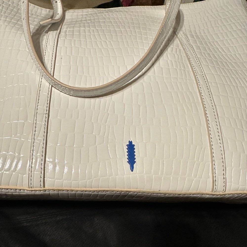 NWT Thacker tote